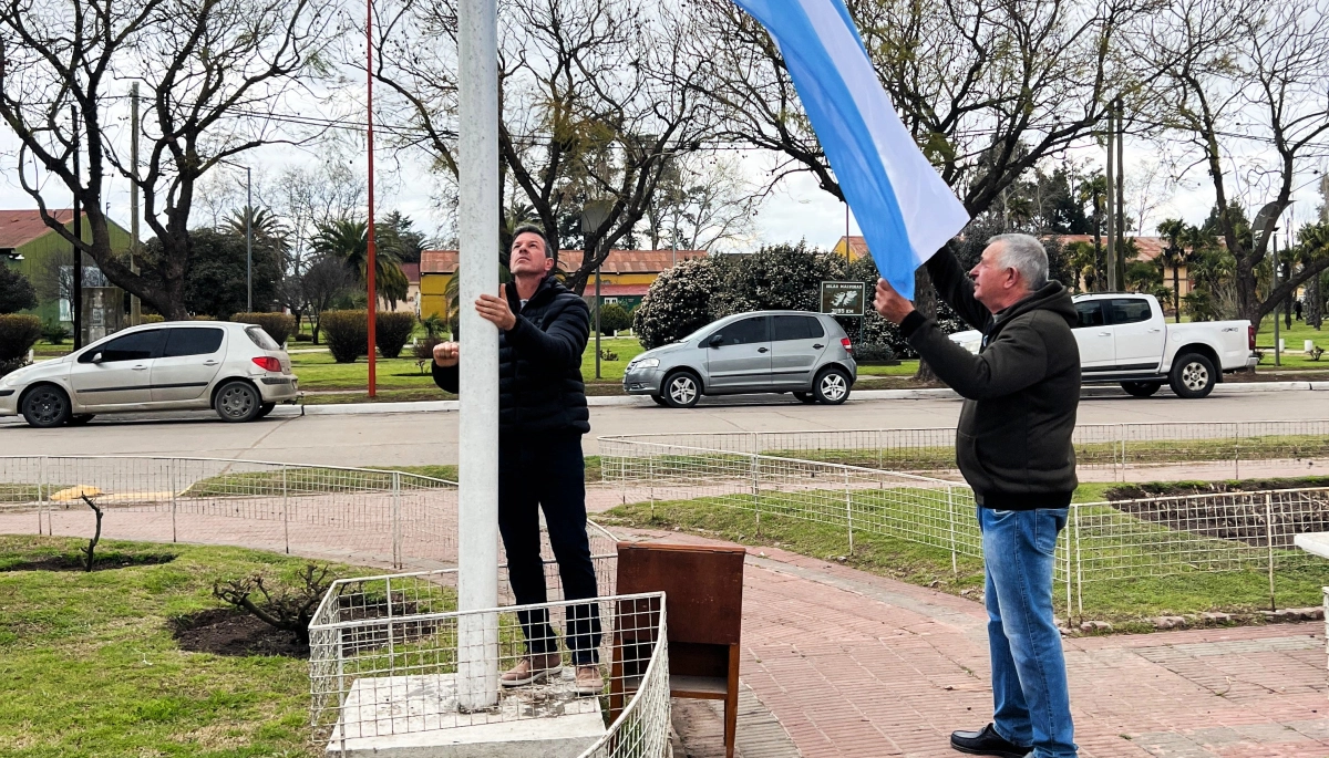 Sciaini encabezó el acto del paso a la inmortalidad del General José de San Martín en Roque Pérez