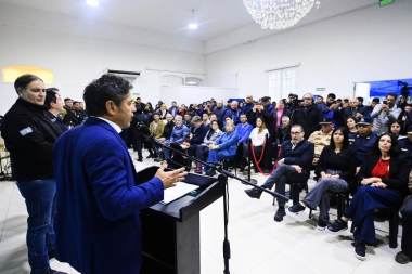 Kicillof y Katopodis, junto a Nardini, avanzan en la campaña por la Primera Sección