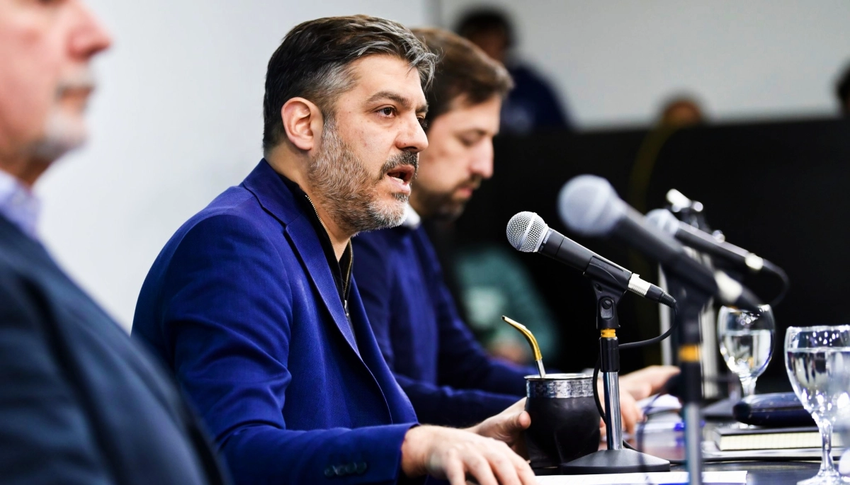 Kicillof apura el Presupuesto 2026 y le pidió a la oposición que no bloquee el debate