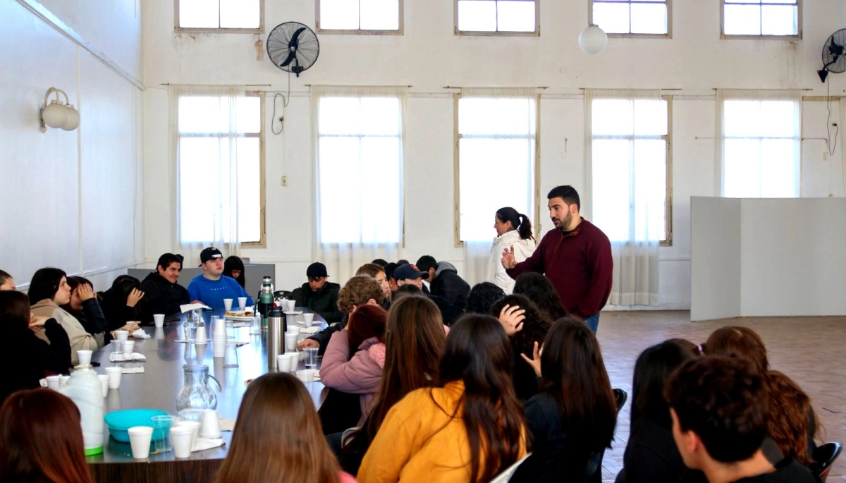 “Intendente por un Día”: estudiantes de 25 de Mayo vivieron una jornada de gestión ciudadana