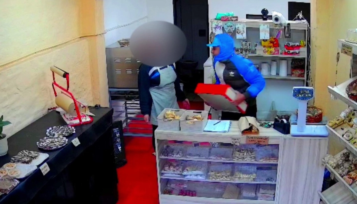 "No te lleves la caja, llévate la plata", el desesperado pedido de una panadera asaltada en Tres de Febrero