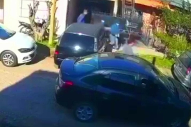 Aumentó la desocupación en el Conurbano: fue a buscar a un pasajero y le robaron el remis a punta de pistola