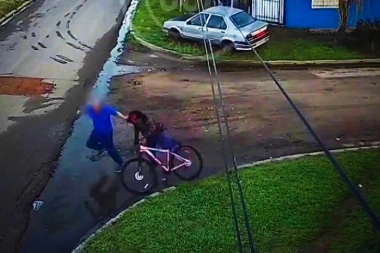 Solidaridad en Zárate: automovilista persiguió e interceptó a un "bicichorro" que escapaba tras un robo