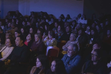 “Pocha” Pons: música, legado y emoción en una noche inolvidable en el Teatro Español de Magdalena