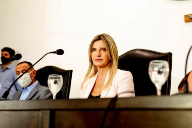 Una empresa denunció al gobierno de Fassi en Cañuelas y exige que pague una millonaria deuda