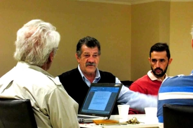 “Contratos injustificados” y “corrupción”: fuertes denuncias golpean al gobierno de Barenghi en Bragado