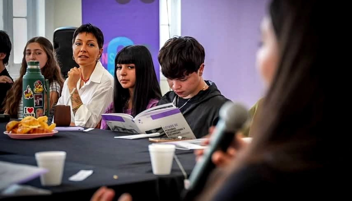 Con respeto y memoria: los estudiantes de Quilmes debatieron ideas a 49 años de la Noche de los Lápices