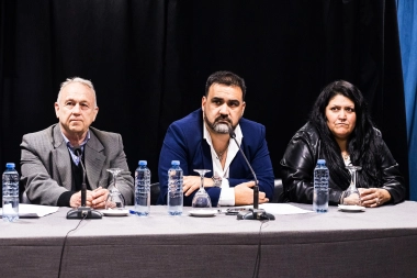 Nuevos Aires rechazó los vetos de Milei al financiamiento universitario y a la Emergencia Pediátrica