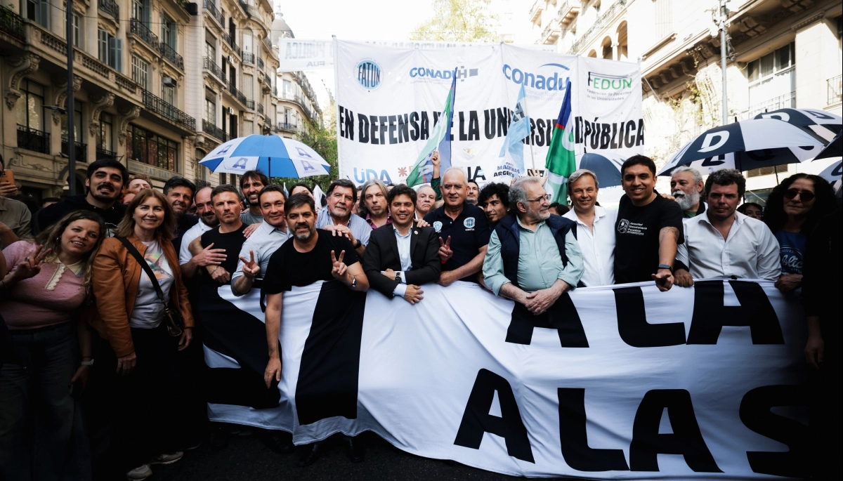 Qué dijo la dirigencia bonaerense sobre la marcha universitaria contra los vetos de Milei