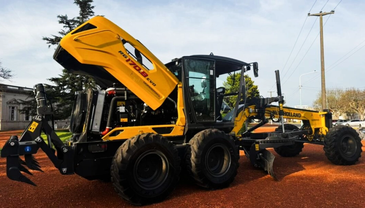 General Arenales invirtió en maquinaria de última generación para mejorar sus caminos rurales
