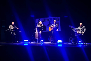 Las Voces del Río celebraron 32 años de trayectoria con un increíble show en Roque Pérez