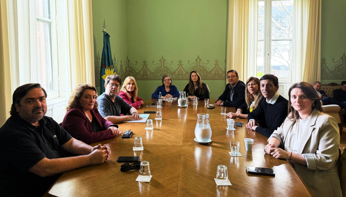 Legisladores bonaerenses de UCR + Cambio Federal le reclamaron a Kicillof que presente la Ley de Leyes