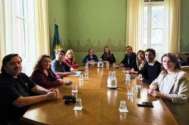 Legisladores bonaerenses de UCR + Cambio Federal le reclamaron a Kicillof que presente la Ley de Leyes