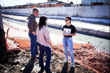 Ante el reclamo de Mayra Mendoza, la Justicia habilitó la inclusión de tres fotos en las boletas bonaerenses