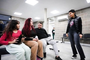 Mayra Mendoza supervisó la nueva veterinaria municipal y pidió a los vecinos de Quilmes acompañar a Taiana