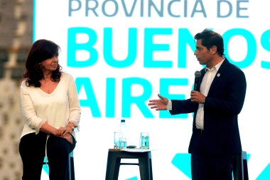Elogios y “preocupaciones”: Kicillof contó detalles de su visita a Cristina a San José 1111
