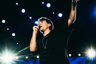 Con un Lollapalooza confirmado, Paulo Londra rompe récords y agota entradas en todo el continente