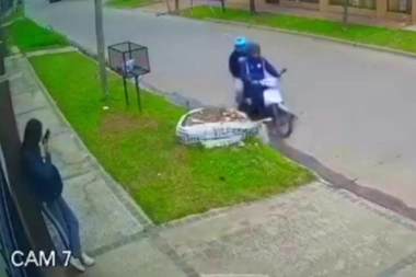 Motochorros acechan y roban con impunidad en la zona residencial de Merlo