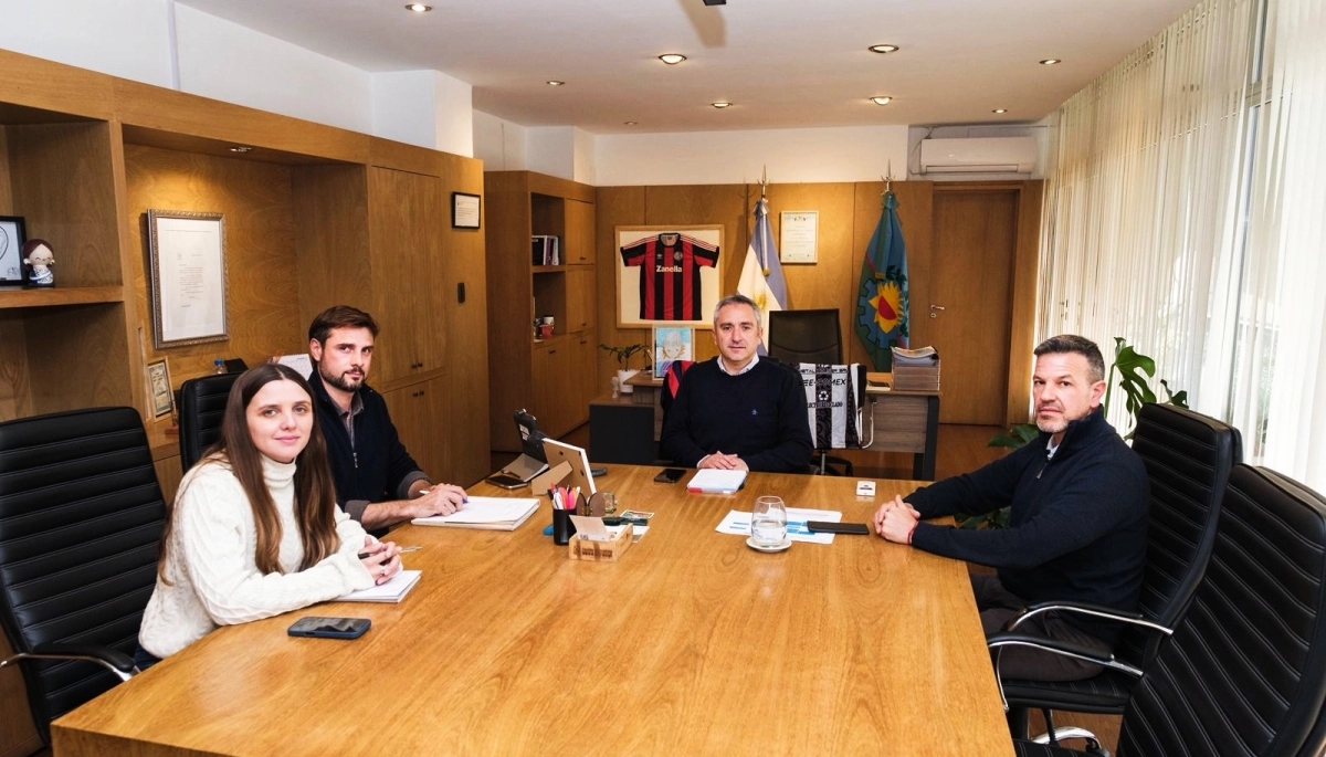 Sciaini se reunió con Larroque y anunció un paquete de proyectos para Roque Pérez