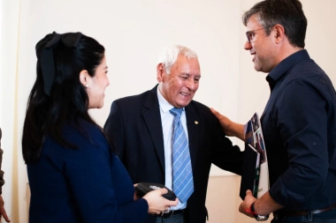 En Magdalena entregaron documentos digitalizados del Cementerio local por parte de FamilySearch