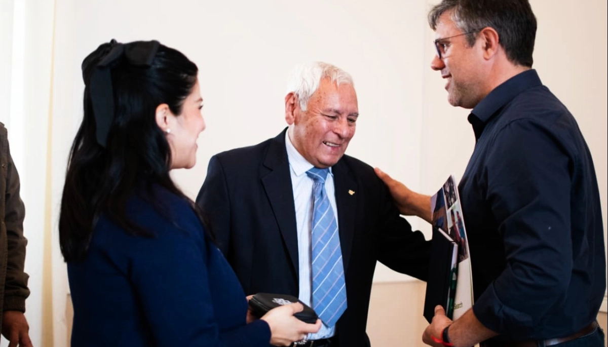 En Magdalena entregaron documentos digitalizados del Cementerio local por parte de FamilySearch