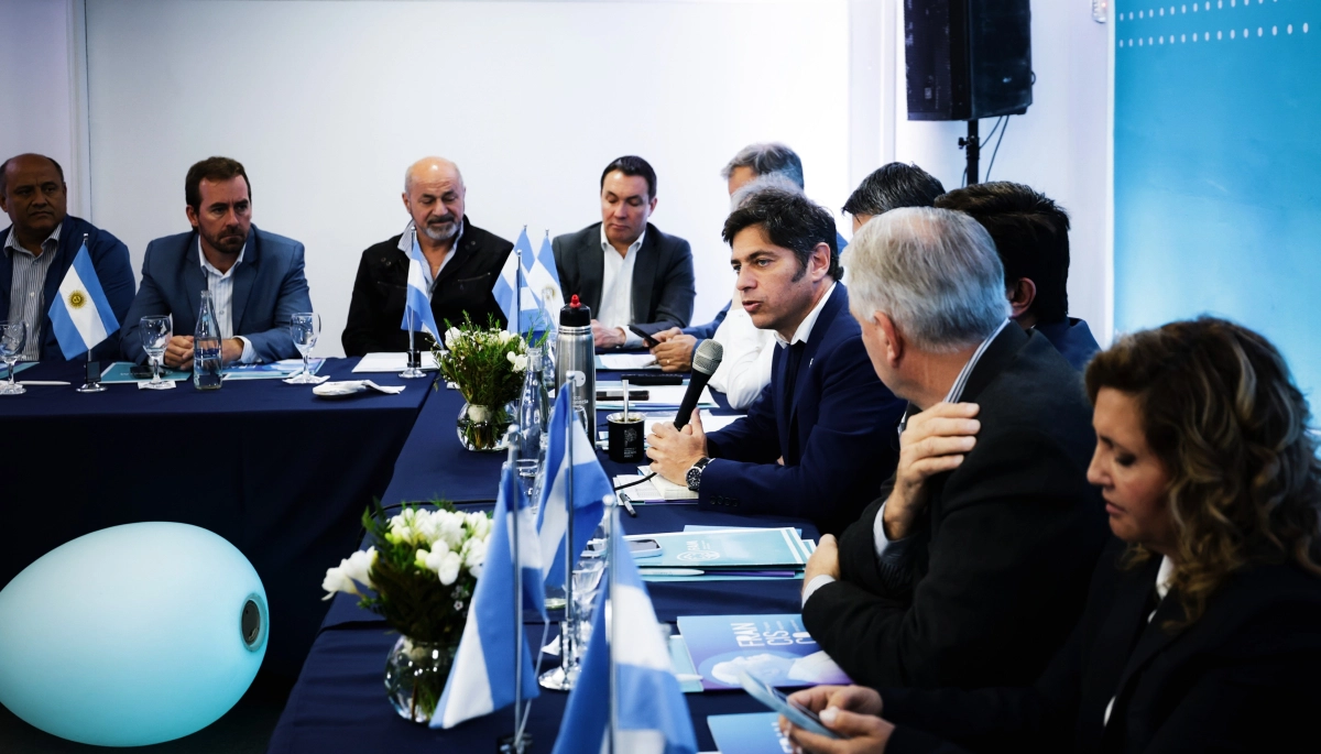 Con exigencias a Milei, Kicillof participó de la asamblea de la Federación Argentina de Municipios