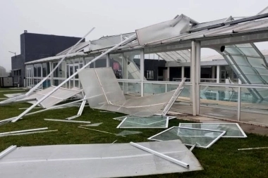 Temporal en Benito Juárez: volaron techos, cortes de luz y suspenden clases por alerta del SMN