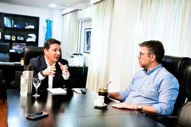 Hourcade visitó el Ministerio de Transporte e impulsó propuestas para mejorar la conectividad en Magdalena