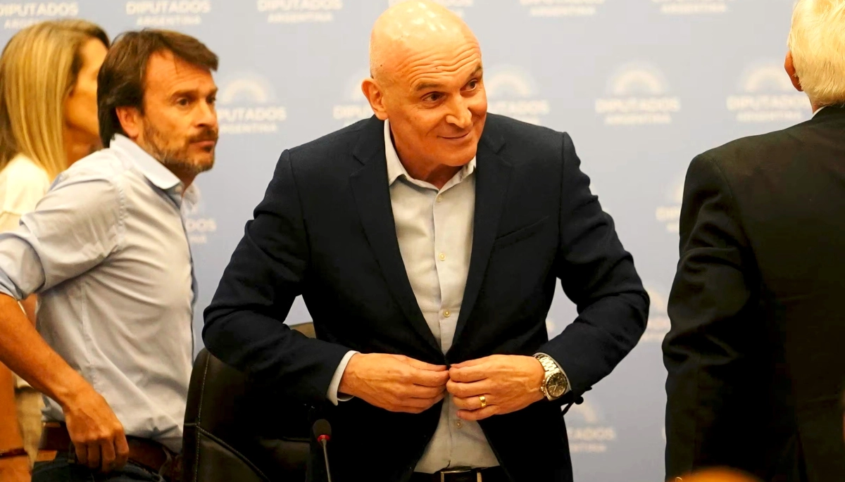 Tras bajar su candidatura, Espert también renunció a un rol clave en el Congreso nacional