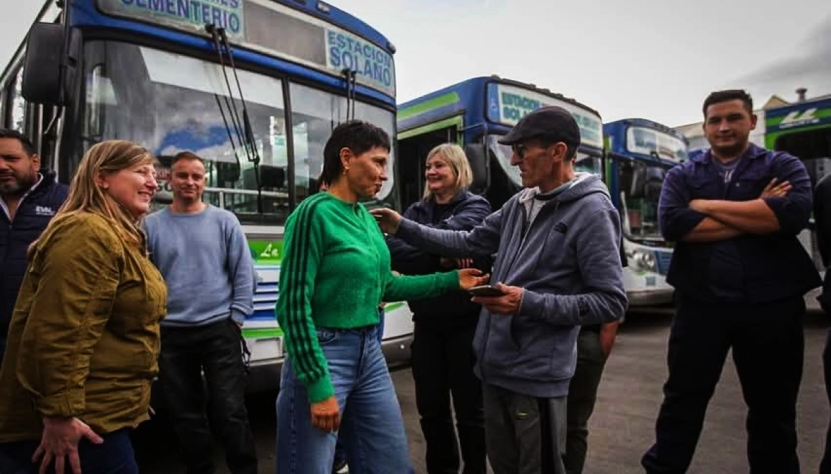 Mayra Mendoza presentó el nuevo recorrido de la Línea 257 en Quilmes: cómo será el trayecto