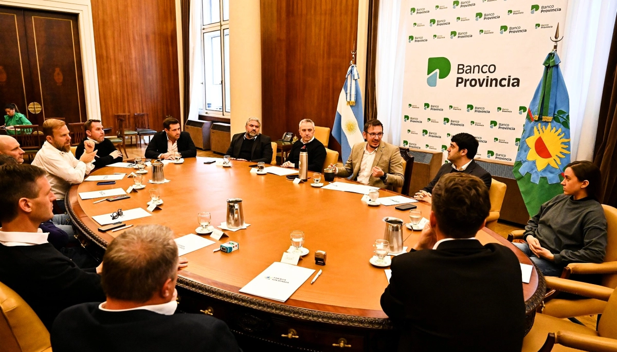 Fuerza Solidaria: Cuattromo y Larroque acuerdan financiar proyectos sociales en 9 municipios