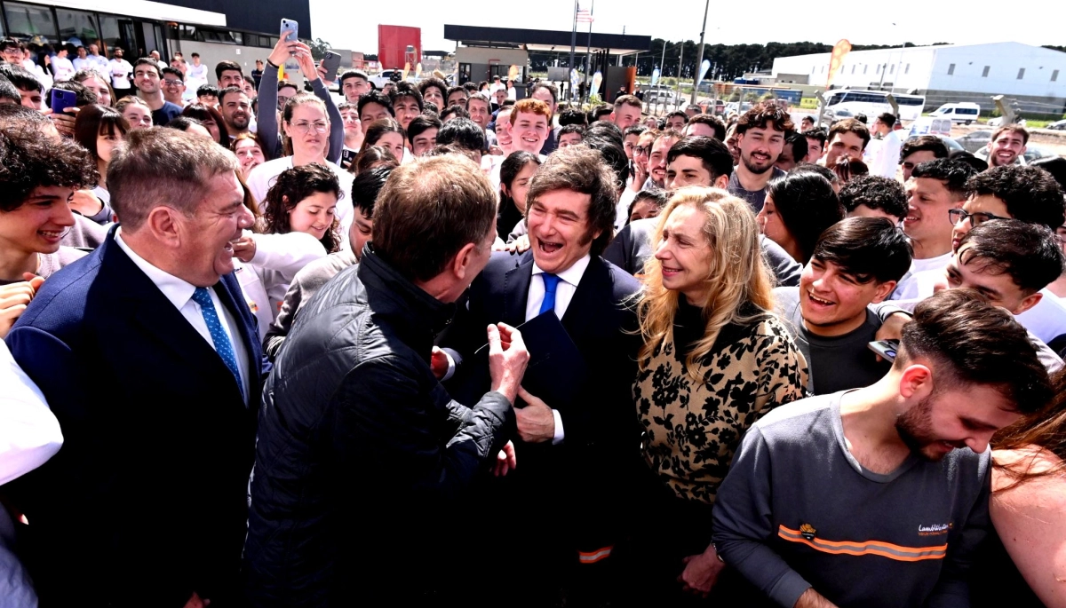 Tras el escándalo Espert, Milei y Santilli intentan rescatar la campaña libertaria desde Mar del Plata