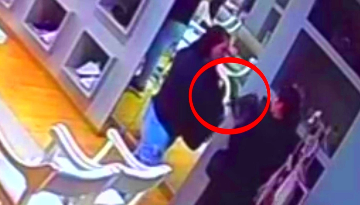 Cocodrilo que se duerme: mecheras robaron mercadería de una zapatería céntrica