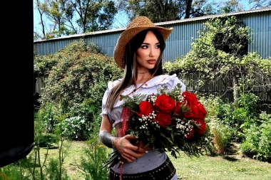 En modo chica de campo: La Joaqui salta a la cumbia y estrena “Todo Vuelve”, su nuevo single