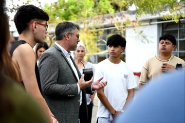 Hourcade acompañó el Presupuesto 2026 de Kicillof, pero pidió “dar vuelta la tortilla” y priorizó más diálogo