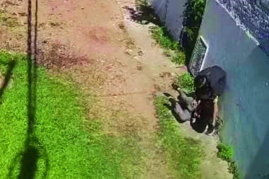 Adolescente fue asaltado por un cobarde que lo arrojó al suelo y le quitó las pertenencias en Wilde