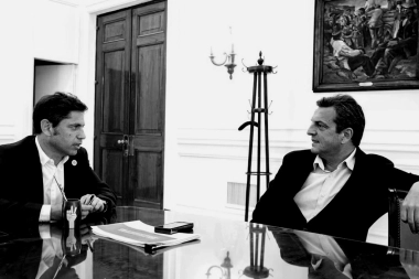 A puertas cerradas y en la recta final de la campaña, Massa y Kicillof se reunieron en La Plata