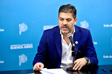 Bianco mostró los números bonaerenses y apuntó a Milei por el freno de obras y fondos