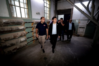 Visita, recorridas y obra pública: Kicillof llevó el pulso del Estado bonaerense a Saladillo
