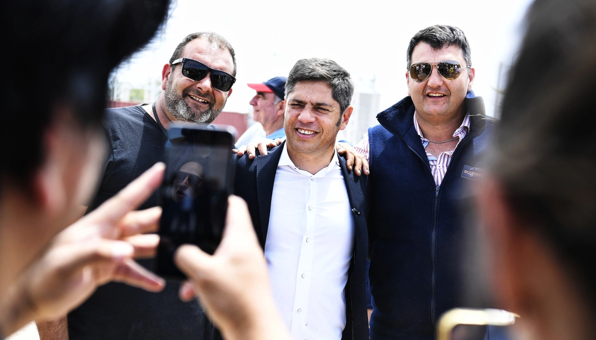 Kicillof visitó Pergamino: recorrió una Escuela de Educación Especial y encuentro con profesionales en discapacidad