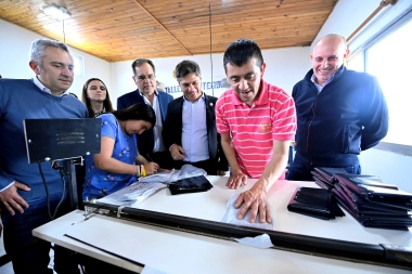 En su visita a General Pinto, Kicillof reforzó su discurso: la casta festeja y el pueblo resiste