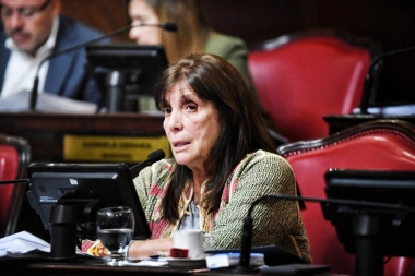 Desde el cristinismo, Teresa García culpó al desdoblamiento de Kicillof por la derrota electoral nacional