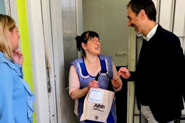 El Municipio de Junín celebró el Día del Maestro con una jornada junto a vecinos y docentes