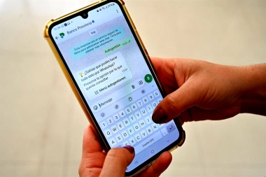 Los 5 trámites que pueden resolver los clientes de Banco Provincia por WhatsApp