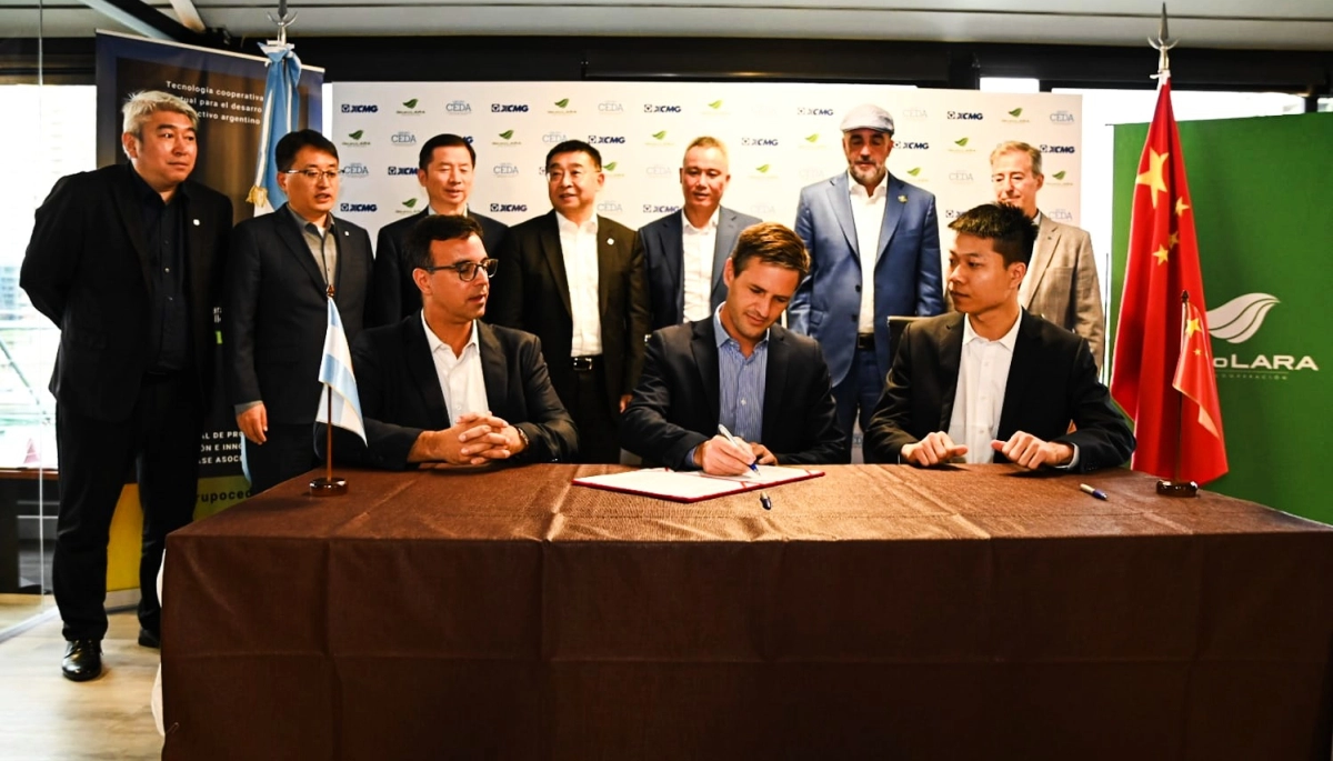 San Vicente avanza en un acuerdo histórico con XCMG, la empresa maquinaria más grande de China