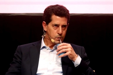 Wado de Pedro encendió la interna contra Kicillof y lo tildó de “oportunista” por no apoyar a Cristina