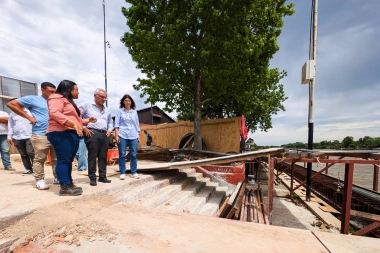 En el Puerto de Frutos, Julio Zamora supervisó la construcción de un mirador peatonal en Tigre