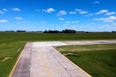 Inspección y puesta en valor: Garate anunció la reforma en el Aeródromo de Tres Arroyos
