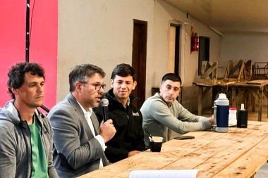 Hourcade y un paso importante para formalizar la comisión de Servicios Rurales en Magdalena