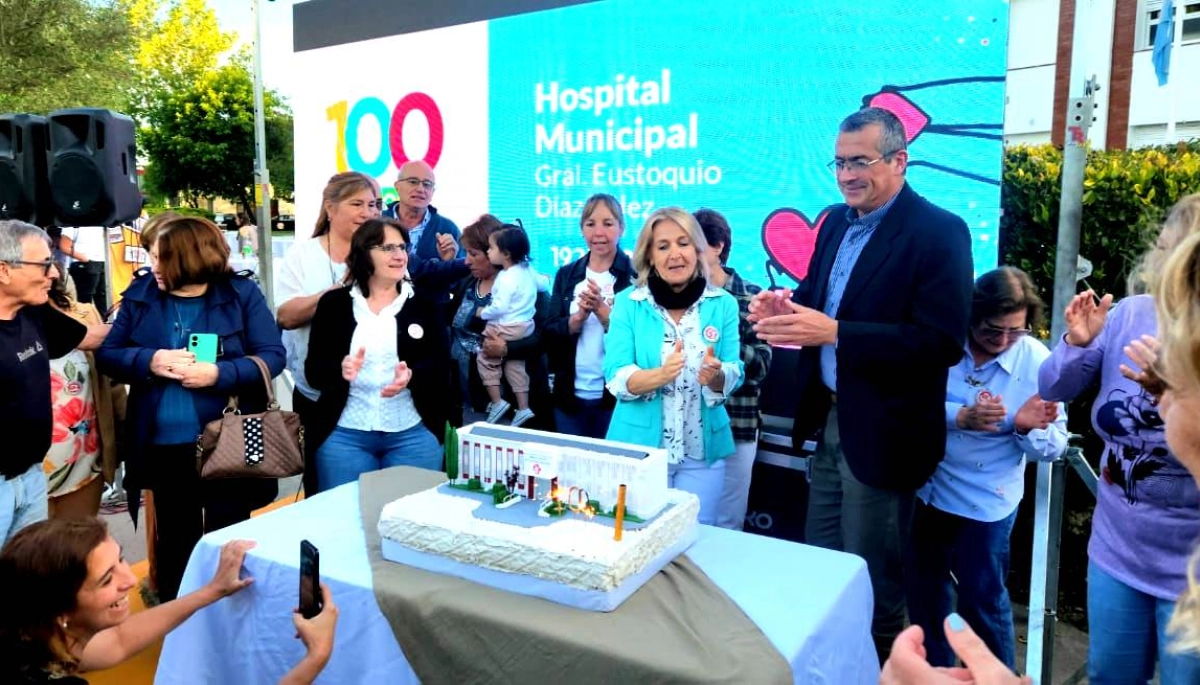 Suescun participó de los festejos por el centenario del Hospital Municipal de Rauch